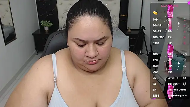 Aaliyah11 online show from September 18, 10:01 pm