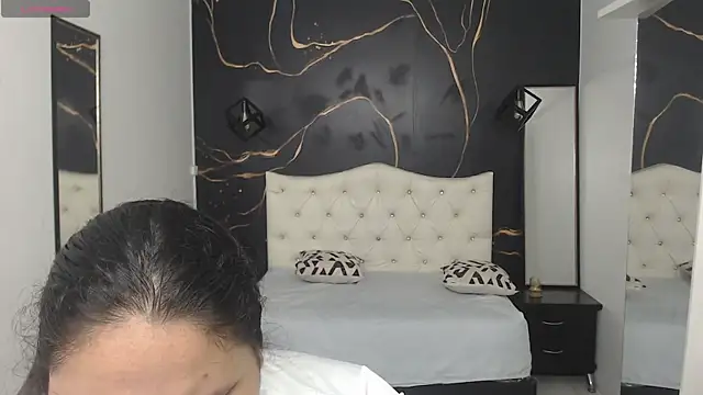 Aaliyah11 online show from September 23, 10:46 pm