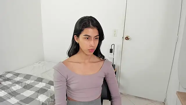 Mazikeen  18 online show from April 7, 1:55 pm