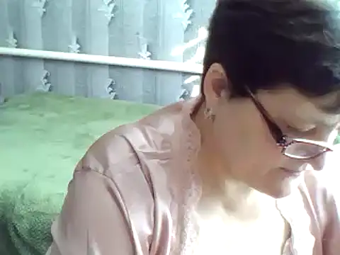 Snapshot of ElzaJewel chatting on March 7, 6:57 am ElzaJewel online show from March 7, 6:57 am