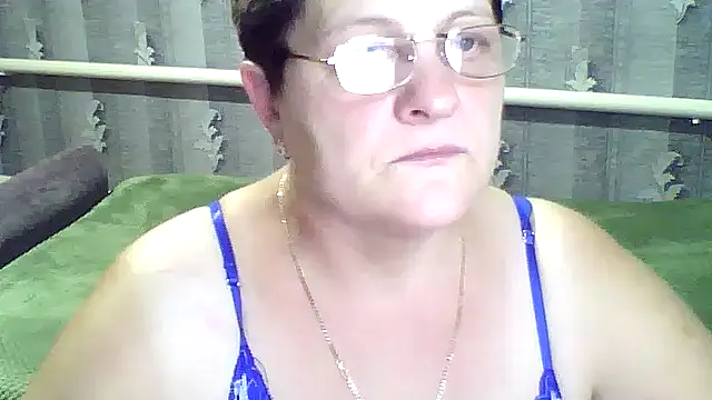 Snapshot of ElzaJewel chatting on September 10, 5:02 pm ElzaJewel online show from September 10, 5:02 pm