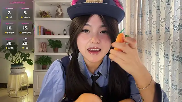 nanaliu6 online show from October 19, 7:31 am