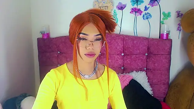 Khloe Leal online show from March 17, 1:14 am