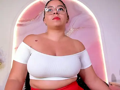 Sofii Lopezz online show from March 8, 11:48 am