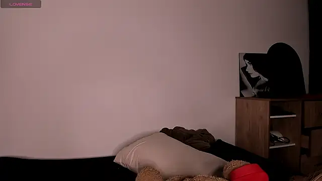 akirahattori online show from April 17, 5:32 am