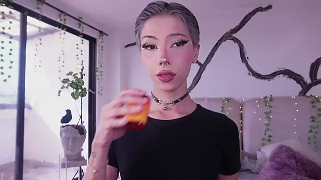 Snapshot of soidai_miiu chatting on October 20, 8:09 pm soidai miiu online show from October 20, 8:09 pm