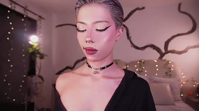 Snapshot of soidai_miiu chatting on October 22, 11:04 pm soidai miiu online show from October 22, 11:04 pm