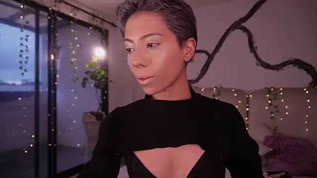 Snapshot of soidai_miiu chatting on November 12, 11:43 am soidai miiu online show from November 12, 11:43 am