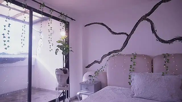 Snapshot of soidai_miiu chatting on November 13, 8:19 pm soidai miiu online show from November 13, 8:19 pm