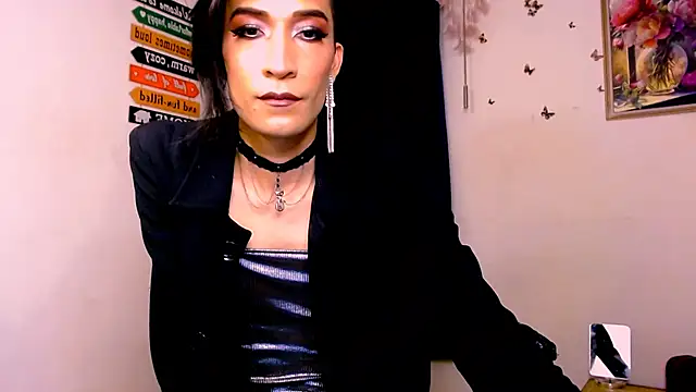 Snapshot of NovaNyx11 chatting on February 21, 12:27 am NovaNyx11 online show from February 21, 12:27 am