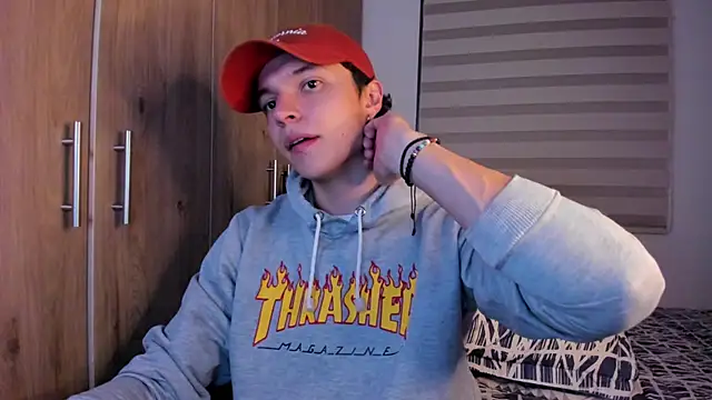 Mastrangelo xxx online show from October 17, 3:53 am