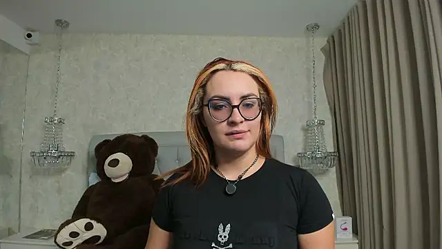 JessyCream online show from October 5, 2:04 pm