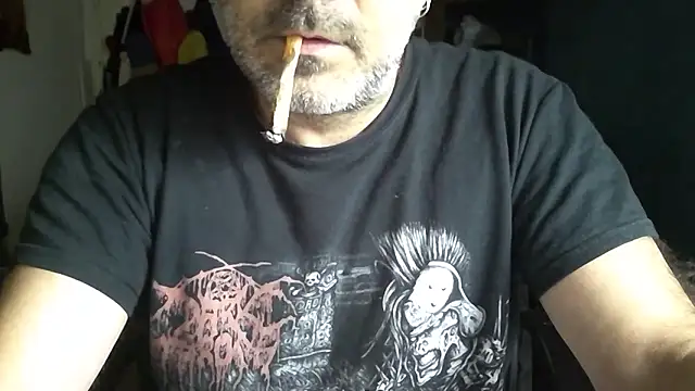 Snapshot of arka6 chatting on May 2, 9:42 pm arka6 online show from May 2, 9:42 pm