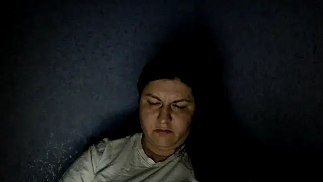 Snapshot of KiraSwee chatting on September 9, 8:30 pm KiraSwee online show from September 9, 8:30 pm