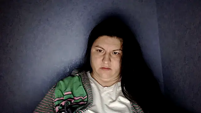 KiraSwee online show from October 22, 5:13 pm