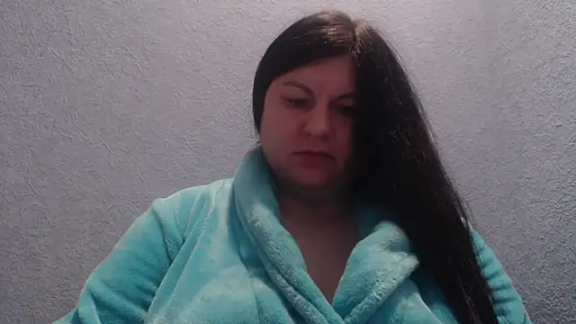 Snapshot of KiraSwee chatting on February 3, 4:56 pm KiraSwee online show from February 3, 4:56 pm