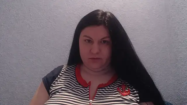 Snapshot of KiraSwee chatting on February 23, 7:22 pm KiraSwee online show from February 23, 7:22 pm