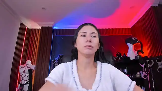 XiaQueen online show from February 13, 11:28 am