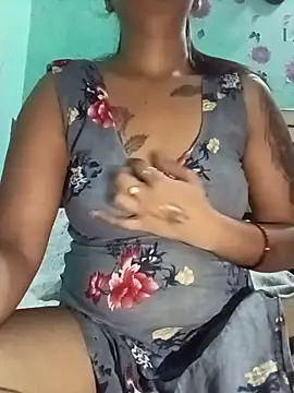 Snapshot of BJPRIYA1991 chatting on July 14, 1:28 pm BJPRIYA1991 online show from July 14, 1:28 pm
