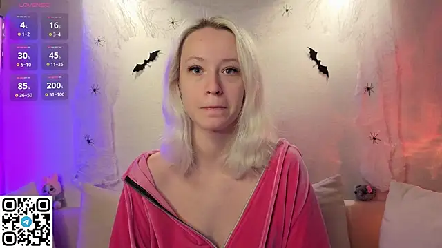 Snapshot of Anadeyaaa chatting on November 2, 1:08 am Anadeyaaa online show from November 2, 1:08 am