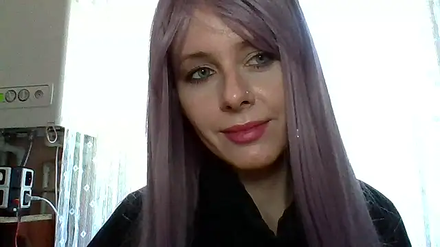 LuminousLady online show from February 18, 8:05 am