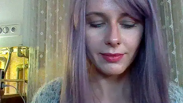 LuminousLady online show from March 15, 12:36 am