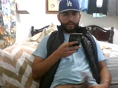 Snapshot of dickman10 chatting on September 19, 1:12 pm dickman10 online show from September 19, 1:12 pm
