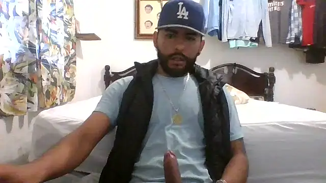 Snapshot of dickman10 chatting on September 21, 1:46 pm dickman10 online show from September 21, 1:46 pm
