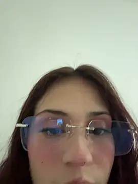 Snapshot of AngelRuby chatting on June 20, 2:25 am AngelRuby online show from June 20, 2:25 am