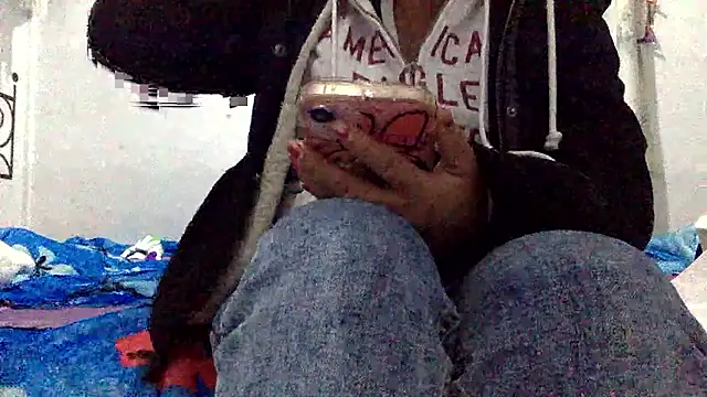 sharonlopez9611 online show from January 17, 2:49 am