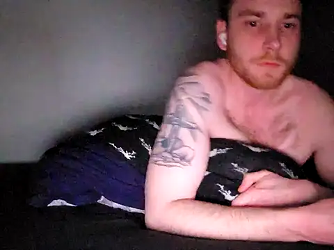 Snapshot of Foxtrott_242 chatting on February 11, 3:44 am Foxtrott 242 online show from February 11, 3:44 am