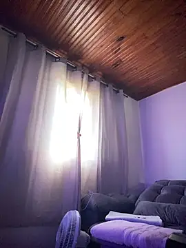 Snapshot of Mineirinho043 chatting on April 17, 11:13 am Mineirinho043 online show from April 17, 11:13 am