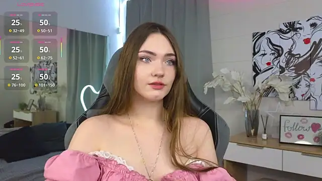 Snapshot of Kira_Jin chatting on March 1, 8:23 am Kira Jin online show from March 1, 8:23 am