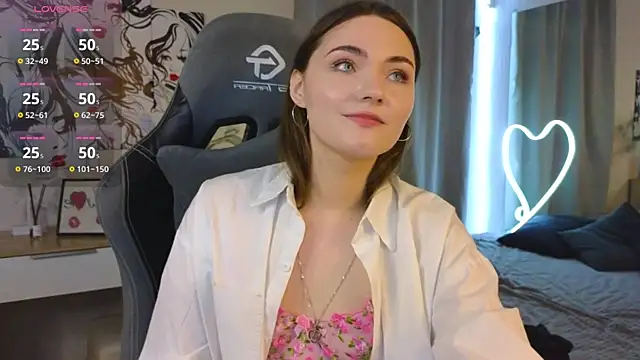 Snapshot of Kira_Jin chatting on March 13, 12:46 pm Kira Jin online show from March 13, 12:46 pm