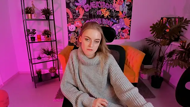 KiraMontoya online show from February 14, 3:58 pm