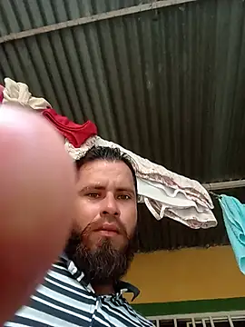 Alfredoloza online show from July 17, 9:41 pm