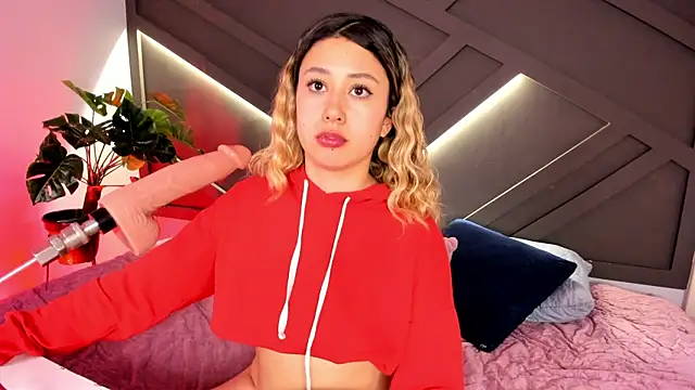 cloe palmer online show from March 5, 12:49 am