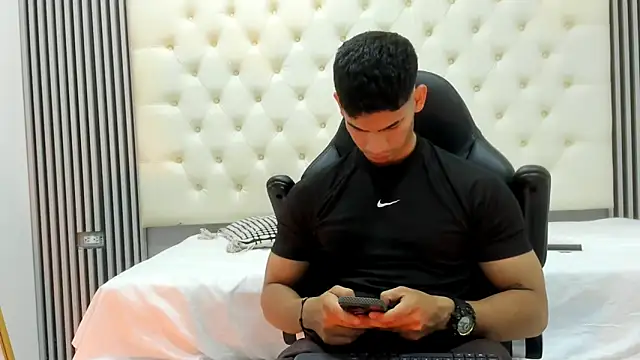 ANDRES STUD online show from March 10, 4:06 am