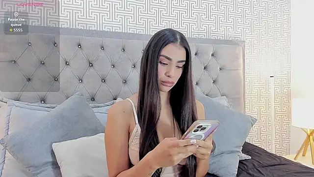 Snapshot of FelicityAdams chatting on October 28, 1:36 pm FelicityAdams online show from October 28, 1:36 pm