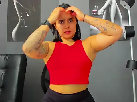 Snapshot of karlyjons12 chatting on September 22, 4:20 pm karlyjons12 online show from September 22, 4:20 pm