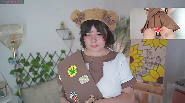 Snapshot of Neekito_ chatting on February 18, 9:42 pm Neekito online show from February 18, 9:42 pm