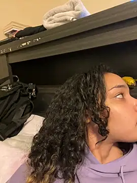 Snapshot of tastylolaaa chatting on February 4, 12:08 am tastylolaaa online show from February 4, 12:08 am