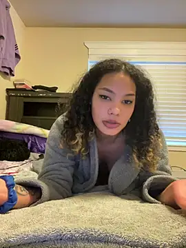 Snapshot of tastylolaaa chatting on February 5, 4:25 pm tastylolaaa online show from February 5, 4:25 pm