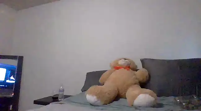 Snapshot of tastylolaaa chatting on March 11, 11:59 pm tastylolaaa online show from March 11, 11:59 pm