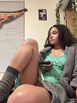 Snapshot of tastylolaaa chatting on October 26, 10:43 am tastylolaaa online show from October 26, 10:43 am