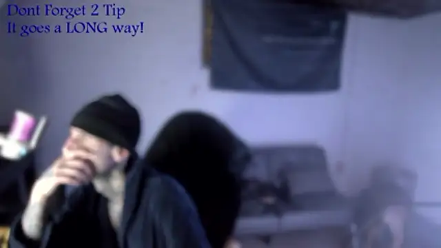 Snapshot of BadJewfucks chatting on January 18, 9:35 am BadJewfucks online show from January 18, 9:35 am