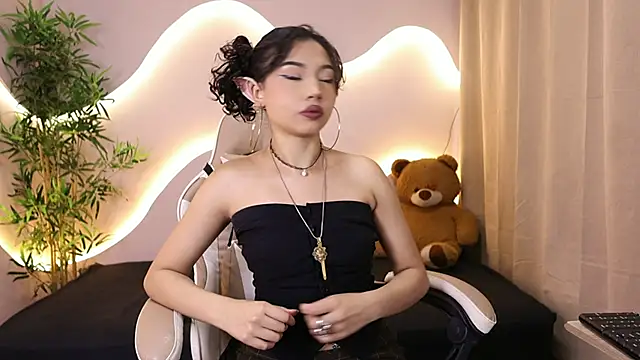 xamixa  online show from September 29, 12:32 pm