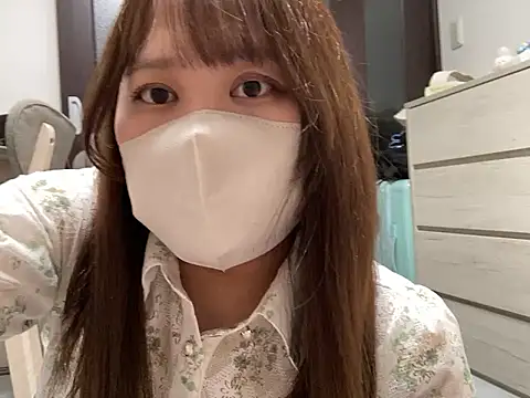 Snapshot of mitarashi_awww chatting on October 1, 12:33 pm mitarashi awww online show from October 1, 12:33 pm