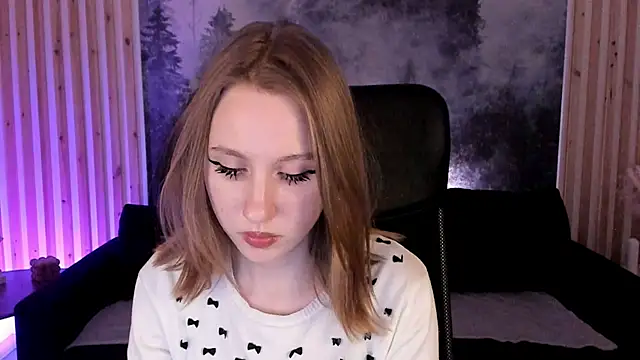 Snapshot of DariaTate chatting on February 18, 6:04 pm DariaTate online show from February 18, 6:04 pm