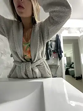 BonyBon29 online show from November 5, 6:57 am